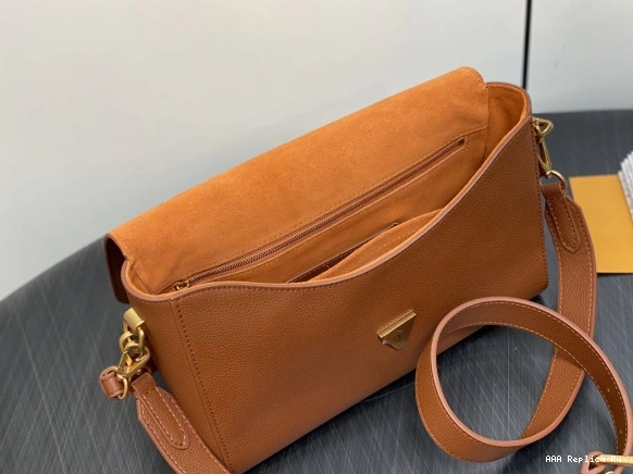 AAA Replica Ru LOUIS Soft VUITTON Twist-27*19*9CM 0811